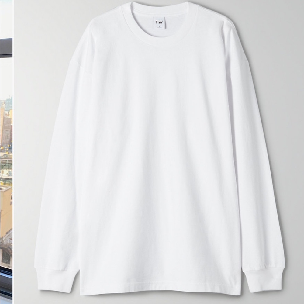 New Aritzia TNA long sleeve crew neck shirt